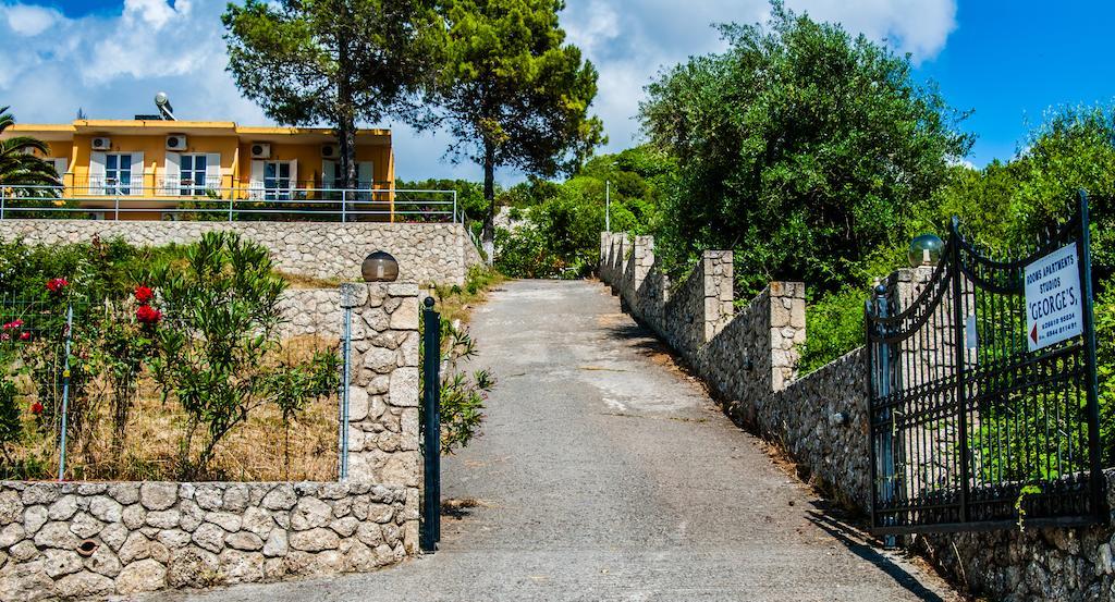 George'S Studios Ermones Exterior foto